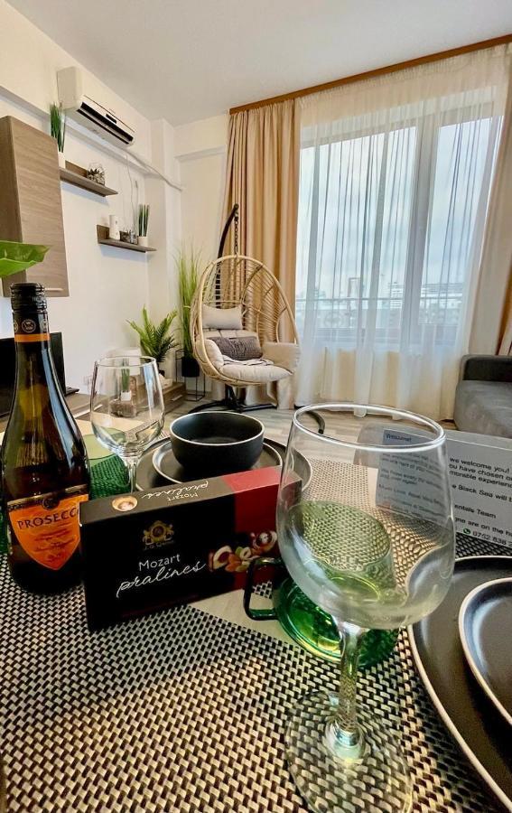 Aqua Vista Nuba - Vedere Top La Mare Si Lac - Apartament 2 Camere Summerland - Mamaia מאמאיה מראה חיצוני תמונה
